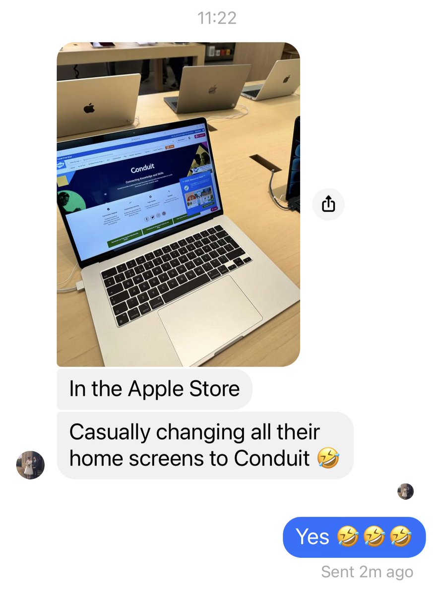 ConduitScotEdu's tweet image. Anyone who visits #applestoreglagow today… this wasn’t me. But I approve massively 🤣 #subtlemanipulation #friendsontheground