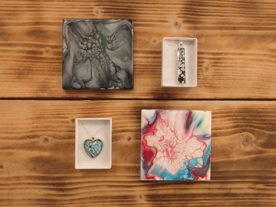 We've got some beautiful new coasters and necklaces in the float centre shop, made by local artist <a href="/SaraUlyatt/">Sara Ulyatt</a>. The necklaces are on a silver chain, and each item has a unique colour combination and pattern.  See them for yourself when you come for a float 😍