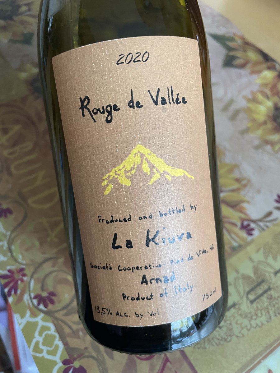 Vino Travels tweet media