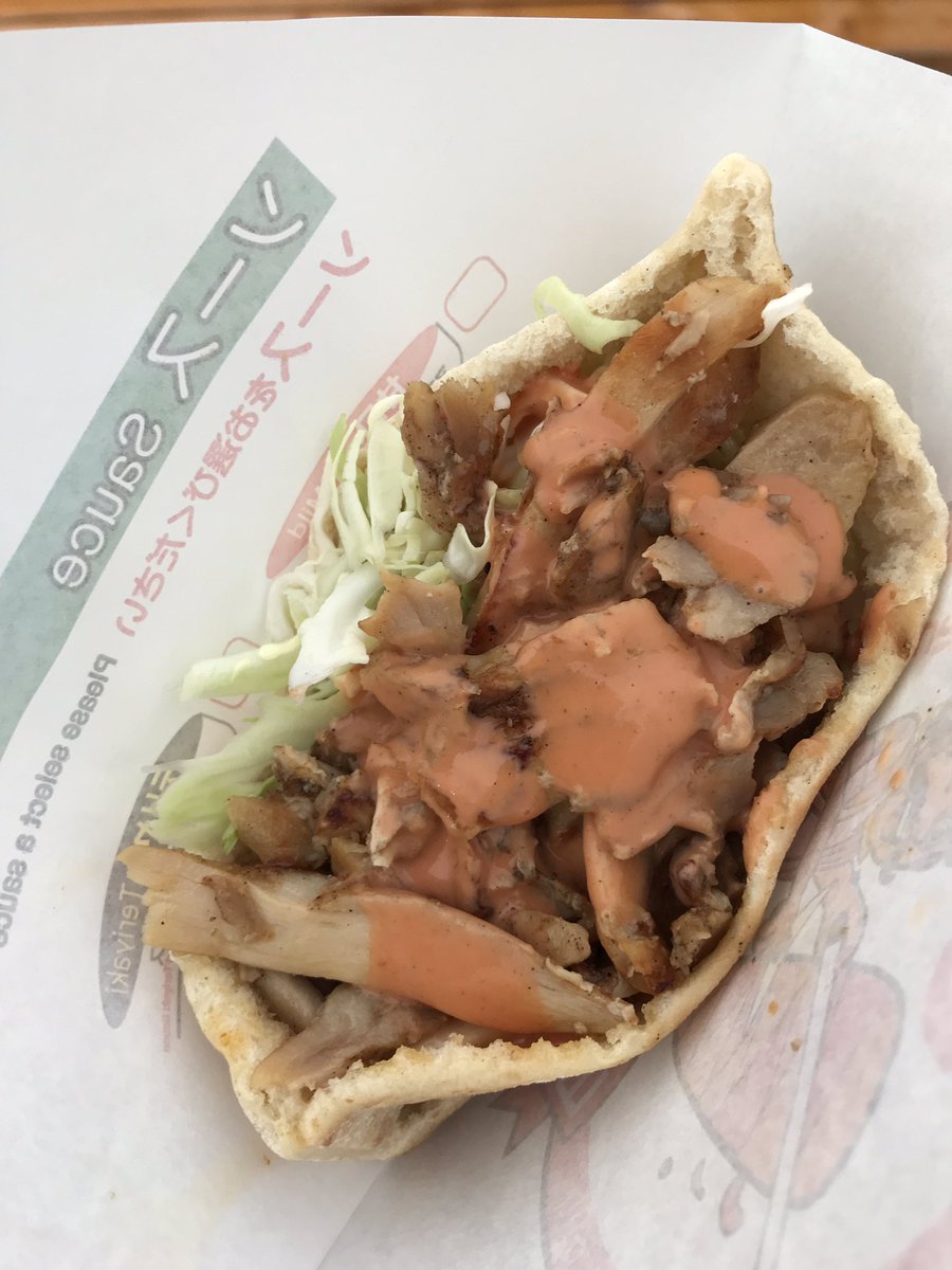 elinbs_u's tweet photo. ケバブ🥙食べました
＃ケバブ好きと繋がりたい https://t.co/4kipA7qZUh