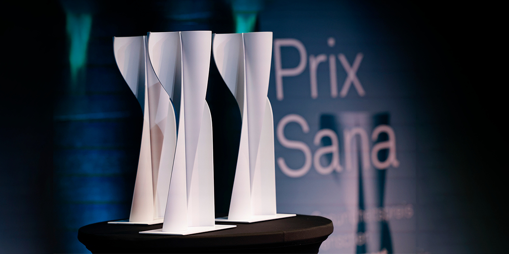 Wer gewinnt heute den Prix Sana? Wir sind live vor Ort und fiebern mit den Nominierten mit. Der Gesundheitspreis der Fondation Sana zeichnet Menschen aus, die sich mit viel Herzblut für die Gesundheit anderer einsetzen. Kennst du auch so eine Person? 
brnw.ch/21wE9rU