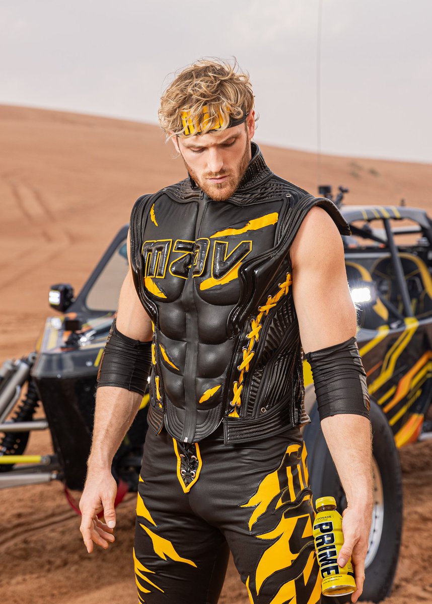 LoganPaul's tweet photo. wrestling for the United States Championship against the greatest luchador of all time today @WWE https://t.co/tR4KVygw6G