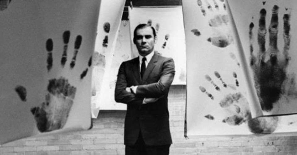 TecheTecheTheo's tweet photo. Leggo della scomparsa di Marina Cicogna, che aveva ritirato un premio alla carriera agli scorsi #David68. Produttrice di "Indagine su un cittadino al di sopra di ogni sospetto", di "C'era una volta il west", di "Mimì metallurgico" e tanti altri film. 💔 https://t.co/etYrAwcGK2
