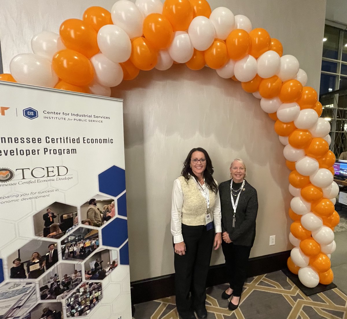 UTCIS's tweet photo. UT CIS celebrated reaching a significant milestone in the TCED program this week - over 100 Tennessee Certified Economic Developers! Thanks to everyone who joined us for this reception at the TECD conference in Franklin. #EconomicDevelopment #TCED https://t.co/hhoXa1JWGC
