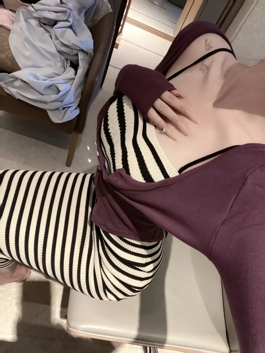 aimbankca's tweet photo. 聽說打晨炮很舒服
好想試一下打晨炮
尤其是睡到一半被做醒來的那種😋 
有人要約晨炮嗎？

轉推+按❤️告訴我哦

#轉推+愛心+留言抽一位免費愛愛喔
竹南全套服務+賴：mao8887
#竹南 #竹南按摩 #竹南 #竹南全套 
#竹南個工 #竹南個人工作室 #竹南約會 https://t.co/PmzvYfp825