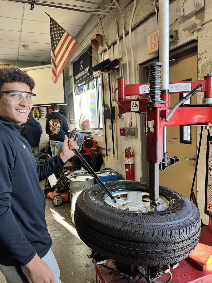 CHS Automotive Students are learning how to mount and dismount tires. <a href="/CarmelHS_info/">CarmelHS_info</a> <a href="/Carmelschools/">Carmel Central School District</a>