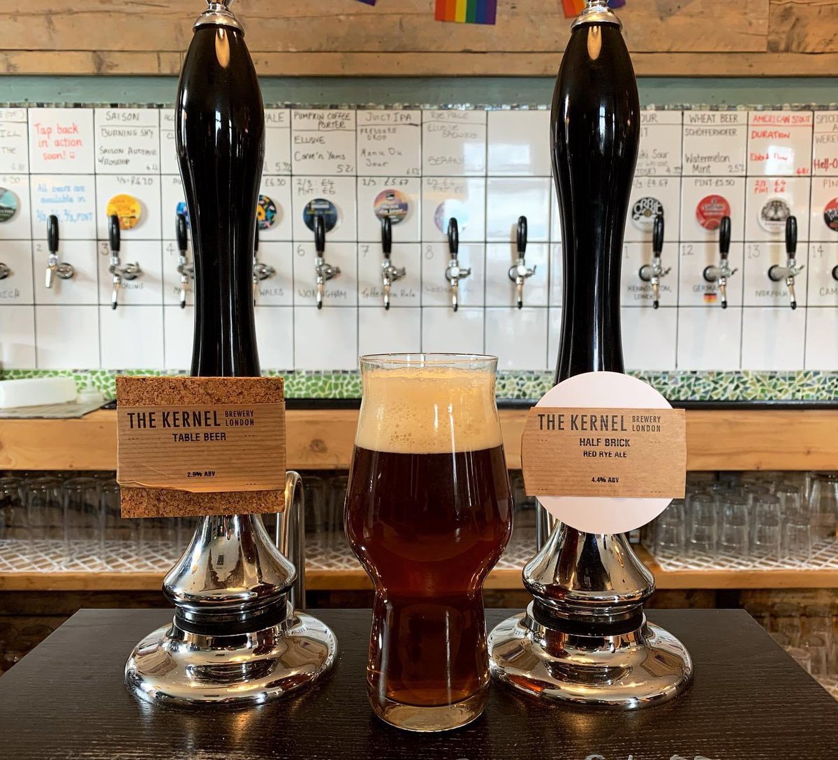 GreenGoddessPub's tweet photo. Whatโs better than @kernelbrewery beer on cask? Two of them!
Table beer and Half Brick are here for your drinking pleasure - right now.
#caskbeer #craftbeer #blackheath #londonpubs #localale https://t.co/frOhKS5kUb