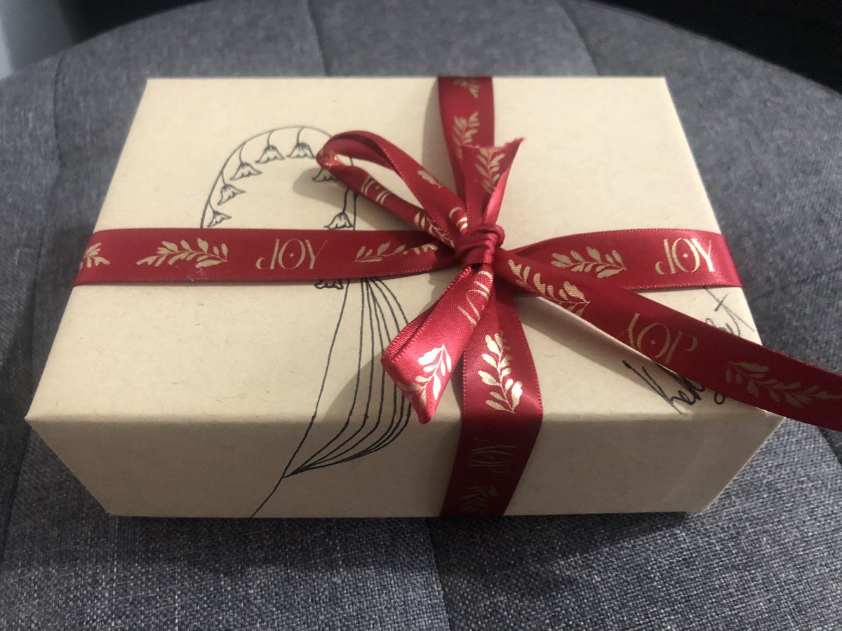 I literally can’t wait to open my poem advent calendar @kellythepoet 🥰