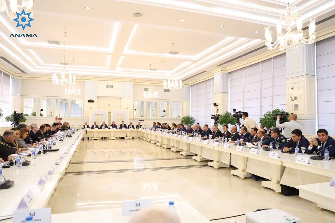ANAMA_gov_az's tweet photo. An event on topic "Combatting the Landmine Threat - the Impact of Explosive Remnants on Ecosystems" was held.
#ANAMA #MineAction #MineAwareness #Landmine #MineVictim #Azerbaijan #Karabakh #LandmineDetection #Demining #StopMineTerror #LandmineFree https://t.co/c7Eb1HIA7N