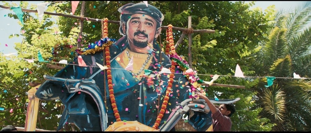 Kamaladdict7's tweet image. Ulaganayagan #KamalHaasan reference in @iamsanthanam&apos;s #80sBuildup teaser🔥