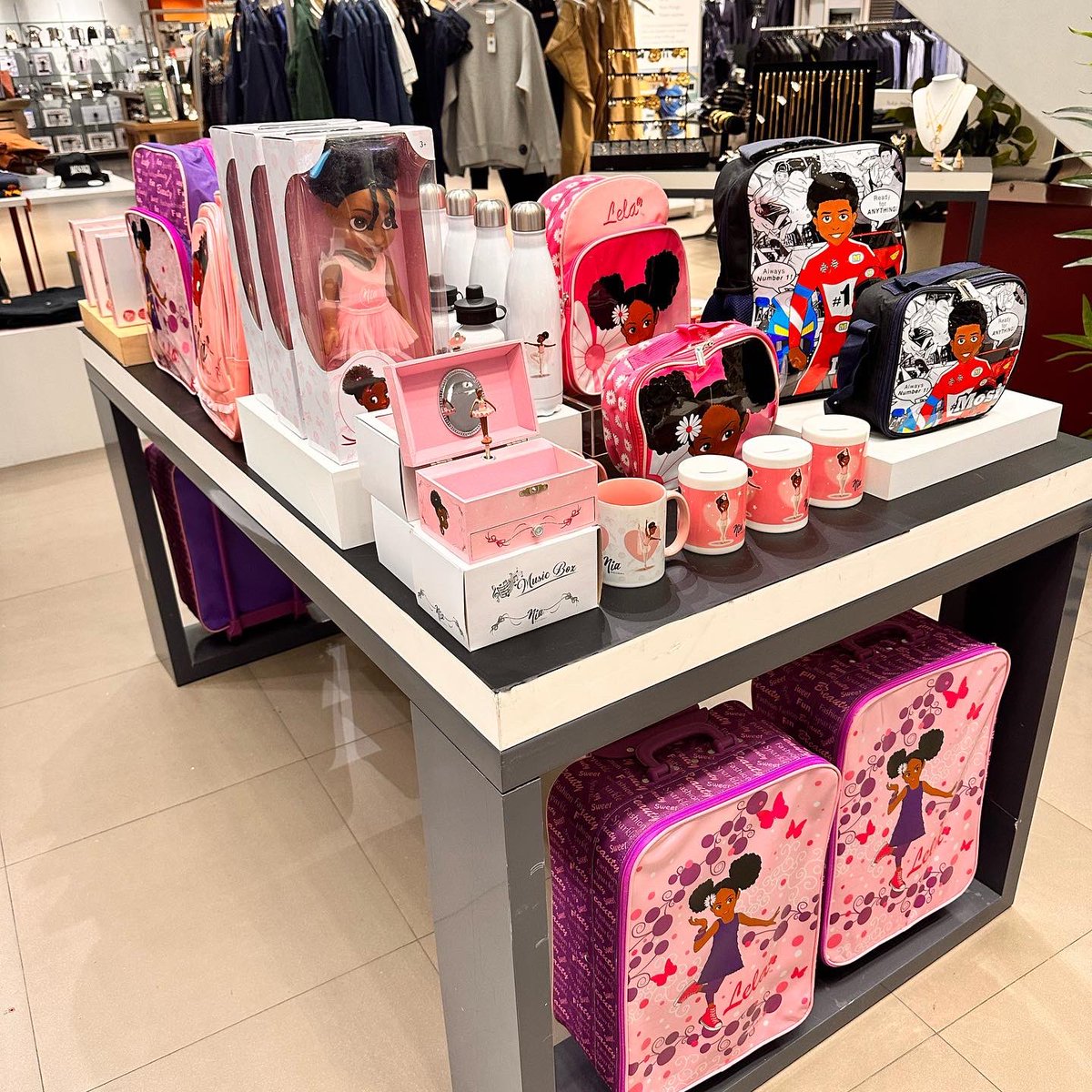 BlackPoundDay tweet media