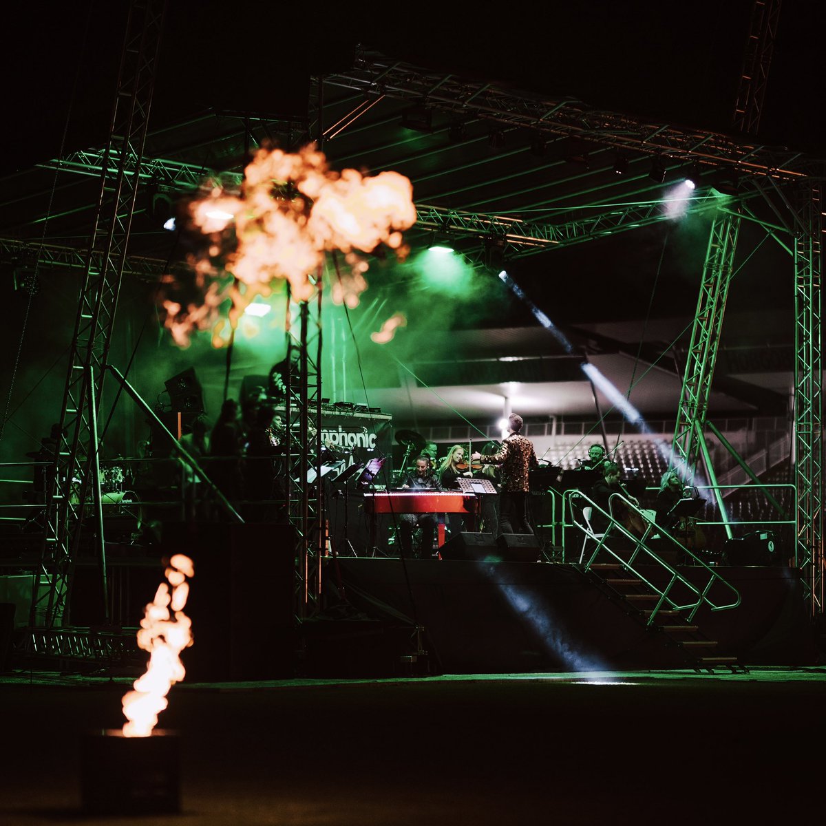 𝗧𝗵𝗮𝗻𝗸 𝘆𝗼𝘂 𝗦𝘆𝗺𝗽𝗵𝗼𝗻𝗶𝗰 𝗜𝗯𝗶𝘇𝗮 👏 How good were @symphonicibiza at Edgbaston last night!? Thank you for bringing our Ibiza Classics Fireworks Party to life 🙌 #Edgbaston | #Fireworks
