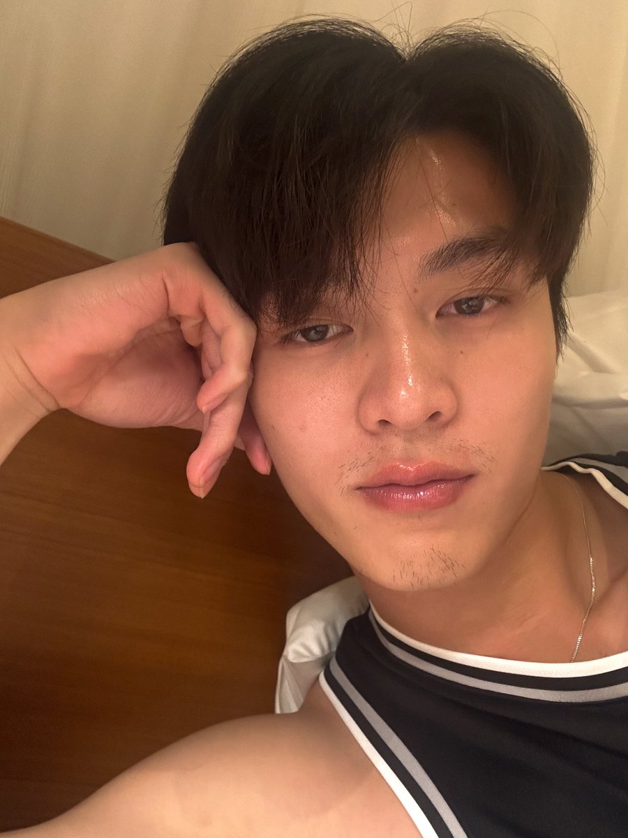 nichameen8's tweet photo. 😴 https://t.co/qkixZQ5nhP