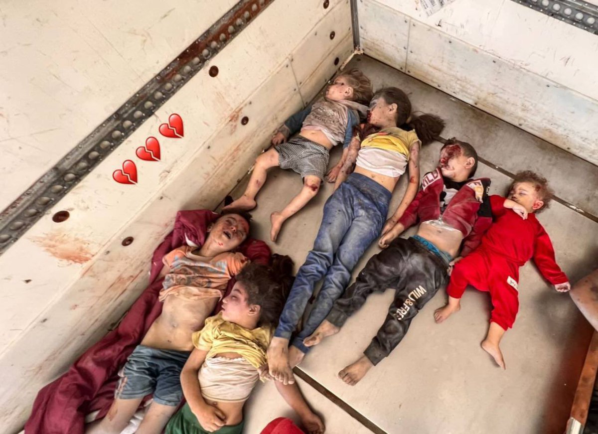 They killed by zionists terrorists today

#SavePalestineFromzionis 
#CeasefireForGazaNOW