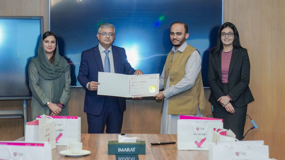 PropsureDigital's tweet image. Build wealth through smart investment decisions. 

Register NOW!

𝐡𝐭𝐭𝐩𝐬://𝐩𝐫𝐨𝐩𝐬𝐮𝐫𝐞.𝐜𝐨𝐦.𝐩𝐤/𝐢𝐧𝐯𝐞𝐬𝐭𝐑𝐢𝐠𝐡𝐭