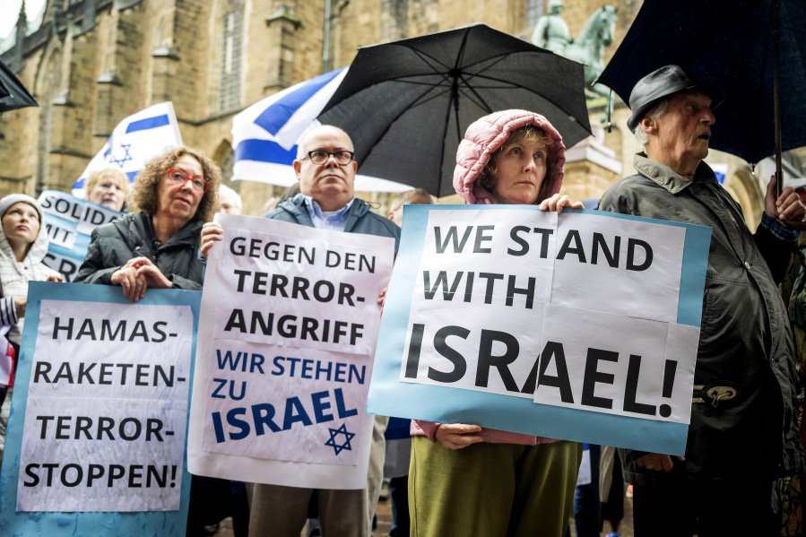 Boston__Metro's tweet photo. After this terror attack on #Israel, the largest killing of Jews since the #Holocaust, many liberal #Jews feel abandoned by those they thought were friends, some who expressed no sympathy for the mutilated #Israelis, focusing only on #Palestinian plight: https://t.co/9RO0tE6uVr https://t.co/KQriX9CUwF