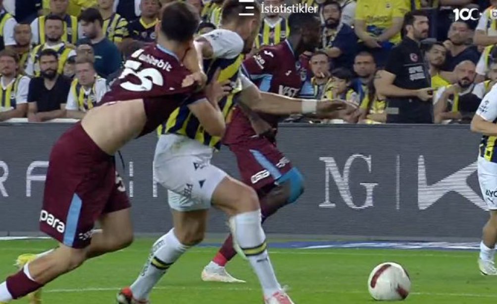 fenerbahçe haksızlığı hak olarak kabul etmiş bir kulüptür.