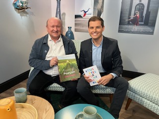 Diffusion de l émission "Vous êtes formidables" lundi 6 novembre 10h35 . France 3 Auvergne Rhône Alpes <a href="/Odg_StPourcain/">Vins de Saint-Pourçain</a> <a href="/SAINTPOURCAIN/">Cave des Vignerons de Saint Pourçain</a> <a href="/AuvergneMarque/">Auvergne - Compte Officiel</a> <a href="/comagri_france/">COMAGRI France</a> <a href="/Comite_Vin_Aura/">Vignobles d'Auvergne Rhône-Alpes</a> <a href="/Allierdpt/">Allier Département</a> <a href="/Allieragri/">L'Allier Agricole</a> <a href="/MontagneMoulins/">La Montagne Moulins</a>