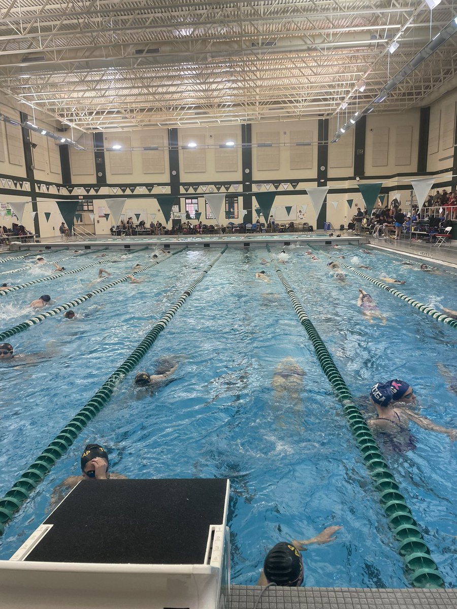 TAP_swim's tweet photo. D1 FINALS: TAP is warming up for finals. 3pm start https://t.co/yOO5CbsW8M
