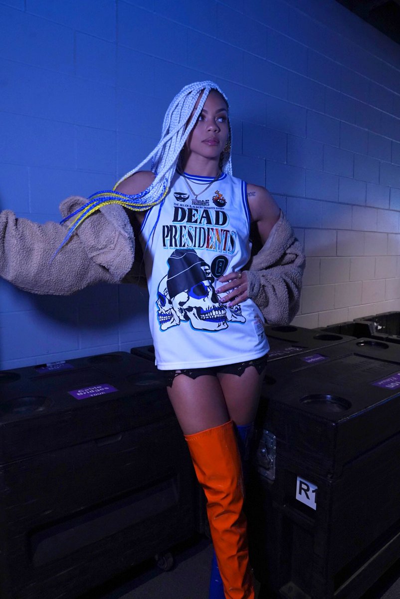 TheVibeBri's tweet image. The 𝙳𝙸𝙼𝙴 𝓽𝓱𝓪𝓽 MAKES THE 𝙳𝙴𝙰𝙻𝚂
 🅱️💅🏽

#WWECrownJewel #Wwe #bfab