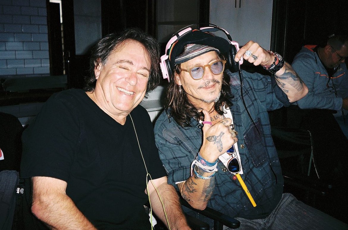 johnny depp daily tweet media