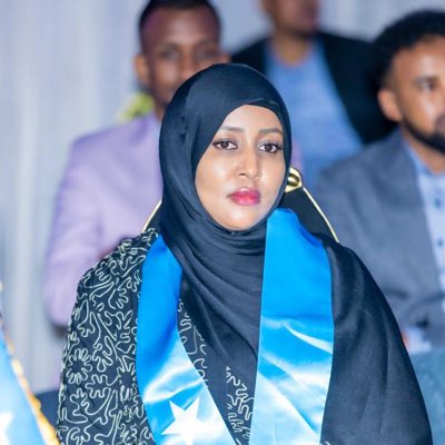 Nastaah's tweet photo. #NewProfilePic https://t.co/AeotyAFOmb