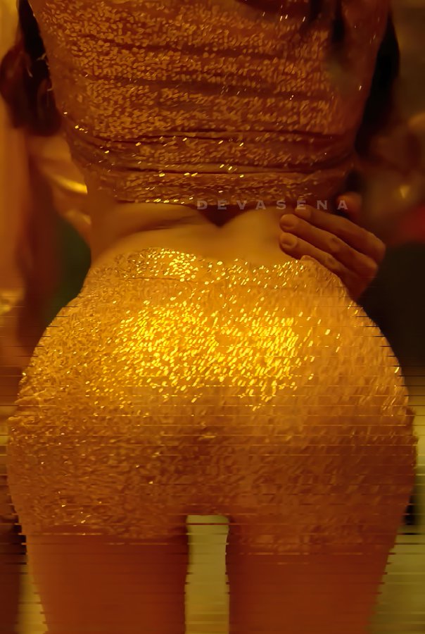 F-G5ts-W4AA1Vix?format=jpg&name=900x900