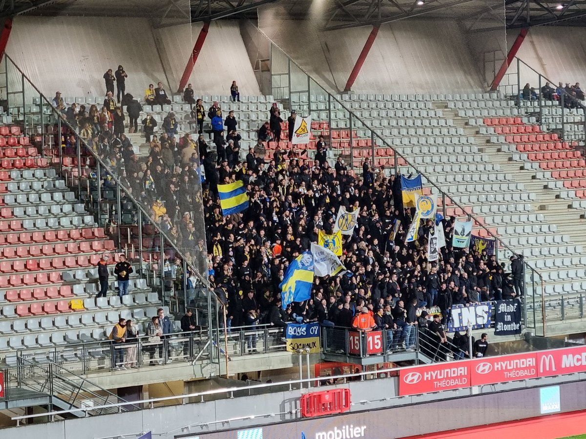 UltrasMadeinFR's tweet photo. ⚽️ Nancy - Sochaux (N1) 
📢 Parcage sochaliens ! 
📆 Vendredi 03 novembre 2023 
📸 @NicolasNcy / @fcsm_officiel 

#ASNLFCSM https://t.co/JQ1X3RQPtG