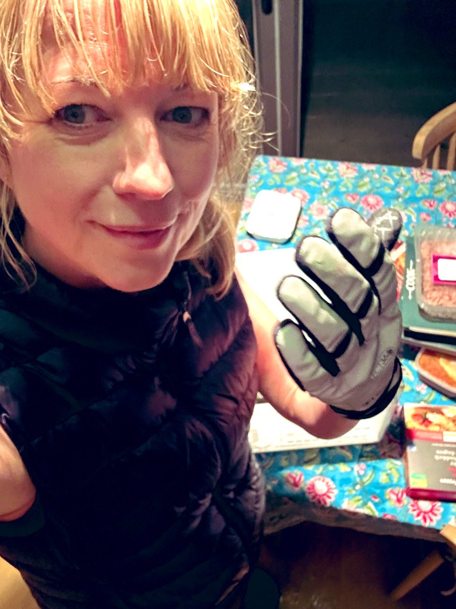 sara cox💙 tweet media