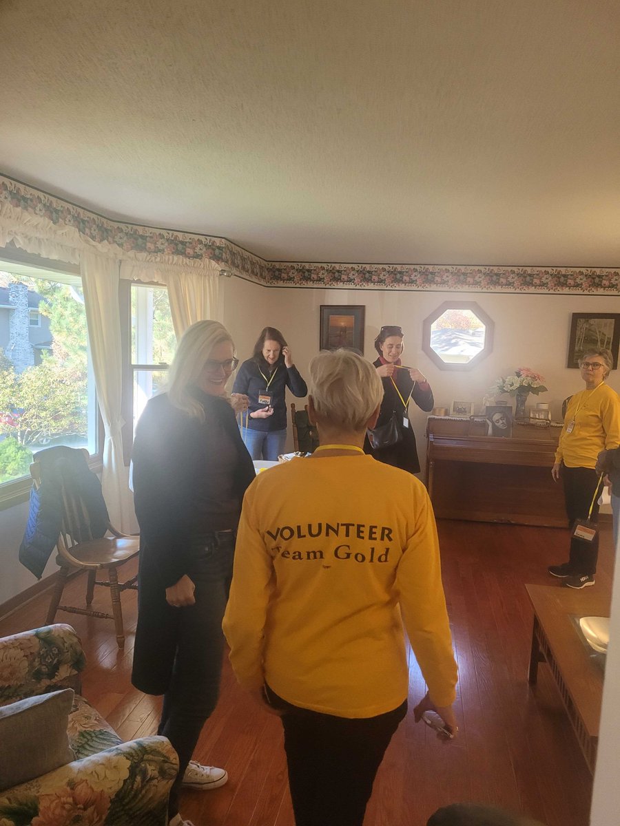WisDems's tweet photo. Secretary of State @SarahforWI kicked off a canvass in Madison with the unstoppable @teamgoldwi! So much is on the line in 2024—access to health care, reproductive freedom, clean water and air.

That’s why we’re organizing early and everywhere! Join us: https://t.co/C3DlNpUmVt https://t.co/dQMEDURMJ9