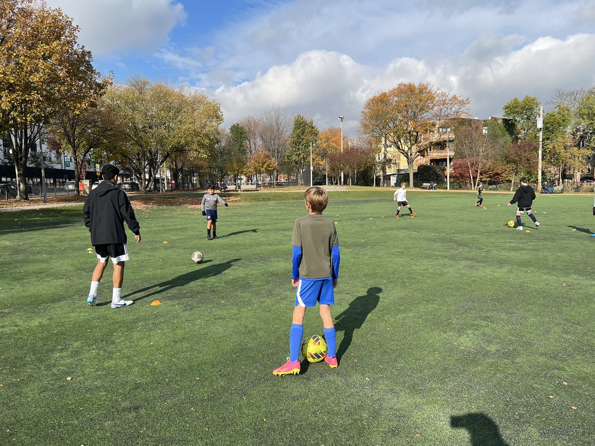 Senn HS Boys Soccer tweet media