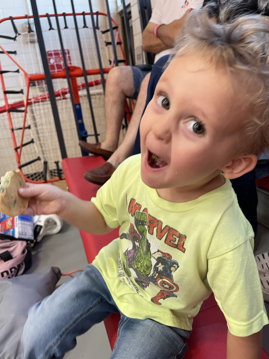 JulieBronc's tweet photo. Thanks to Mr. Armstead for hosting another great Kickstart tournament at @DMS_Vikings! So grateful that FBISD has this fantastic program. Little man and I enjoyed spectating! https://t.co/i60xbQRE5t