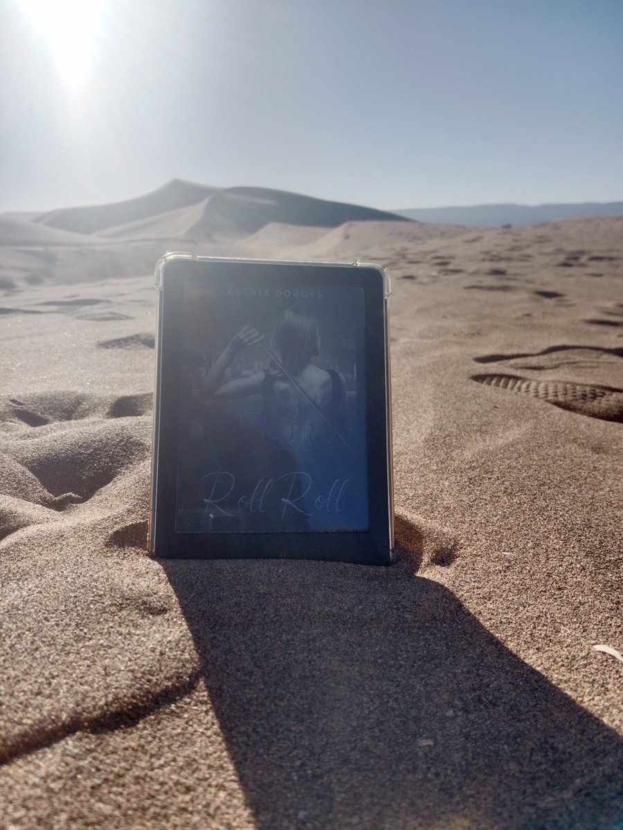 AstrixB_writer's tweet photo. Aba y Lucía viajan al desierto. ¿Ya las conoces?
Te dejo por aquí su historia https://t.co/JaFFNiWEHp
#RollRoll https://t.co/iGxnXSHULk