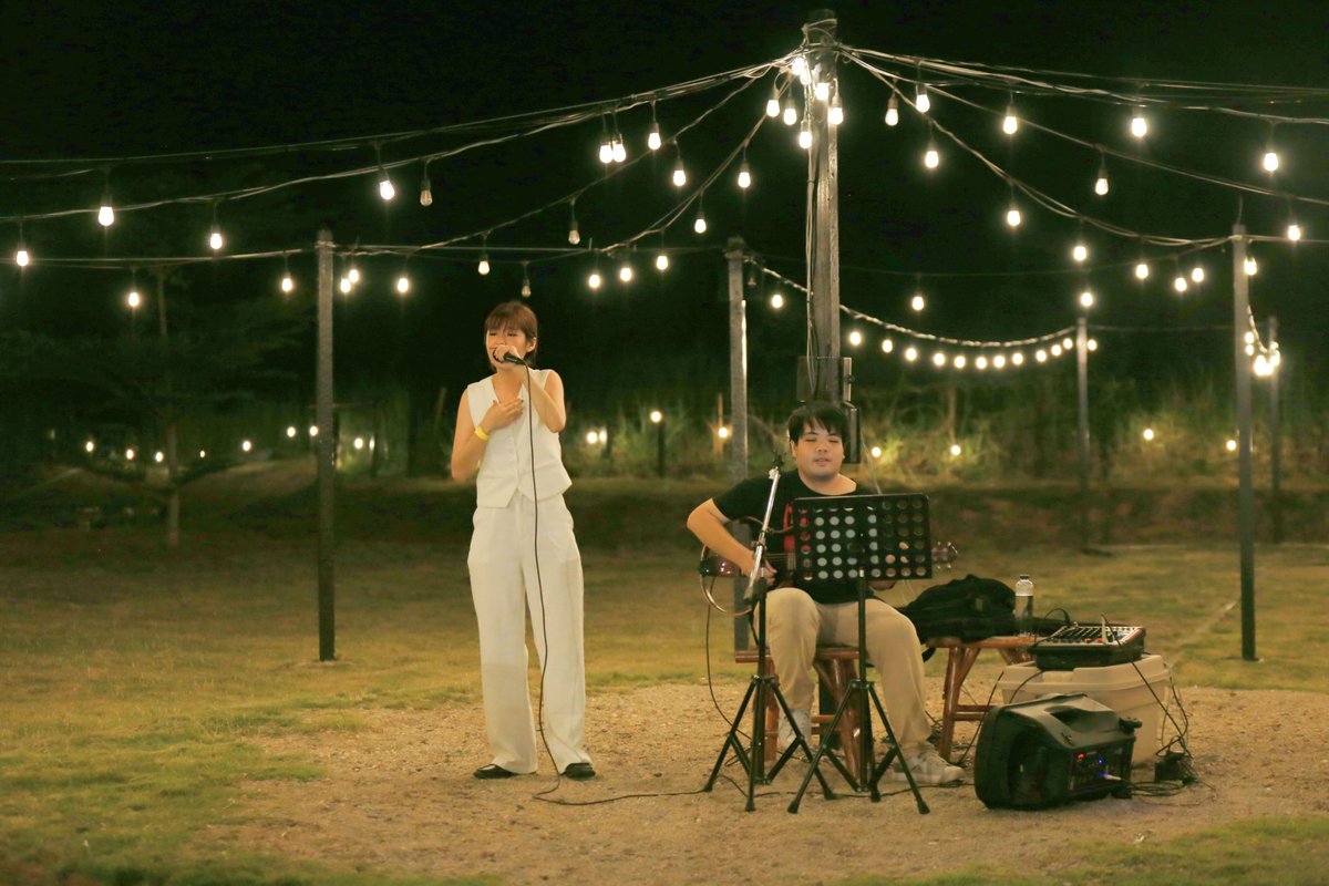 Staccato530's tweet photo. อยากบอกให้รู้ว่า 10 ปีแล้ว ยังไม่ไปไหนนะ อาจจะไม่ค่อยเจอ แต่ยังรักและคิดถึงเหมือนเดิม #leenam https://t.co/IswmUBGepf