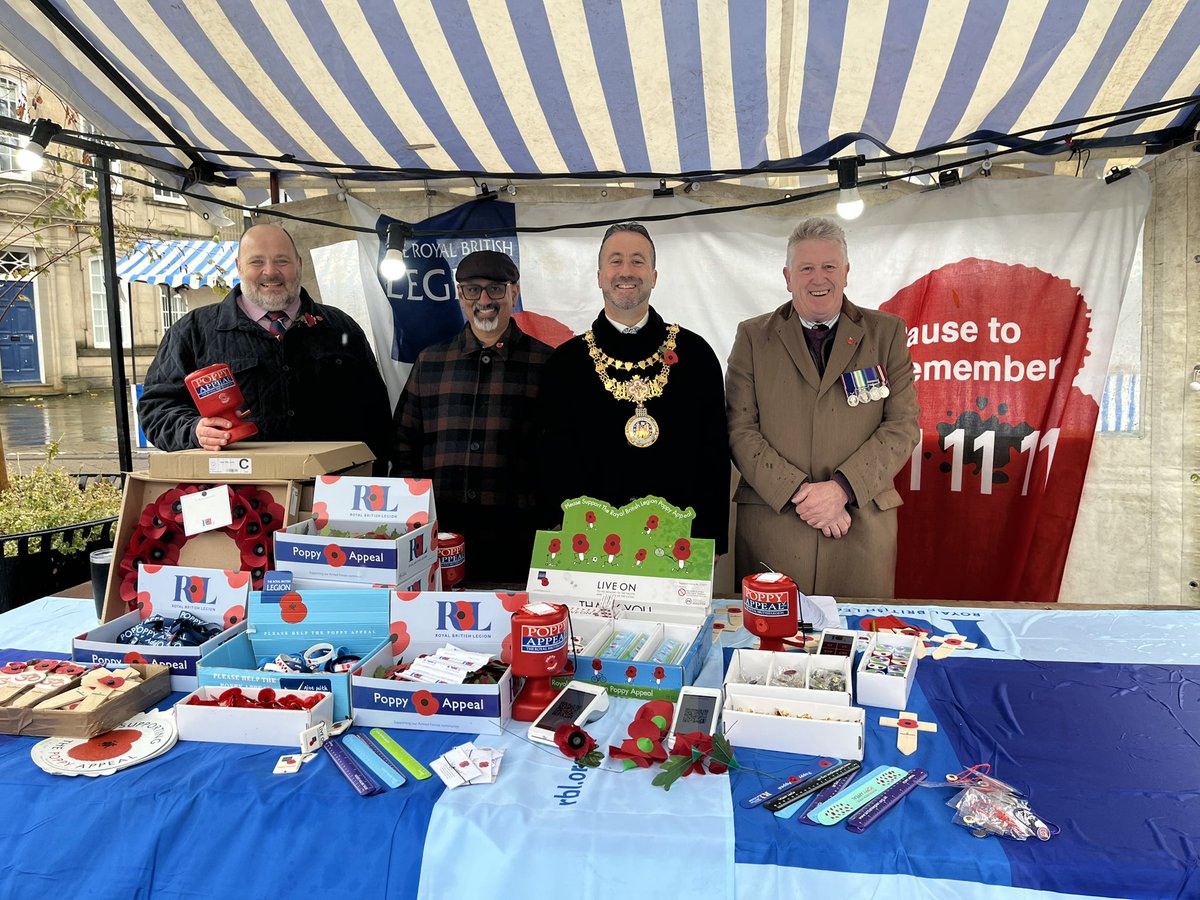 We are open for business @cjseventswarks Warwick Market today collecting for @PoppyLegion . Dodge the rain showers and come and see us - thanks to Mr Mayor for stopping by and helping us collect for the 2023 appeal  #ArmedForcesCommunity