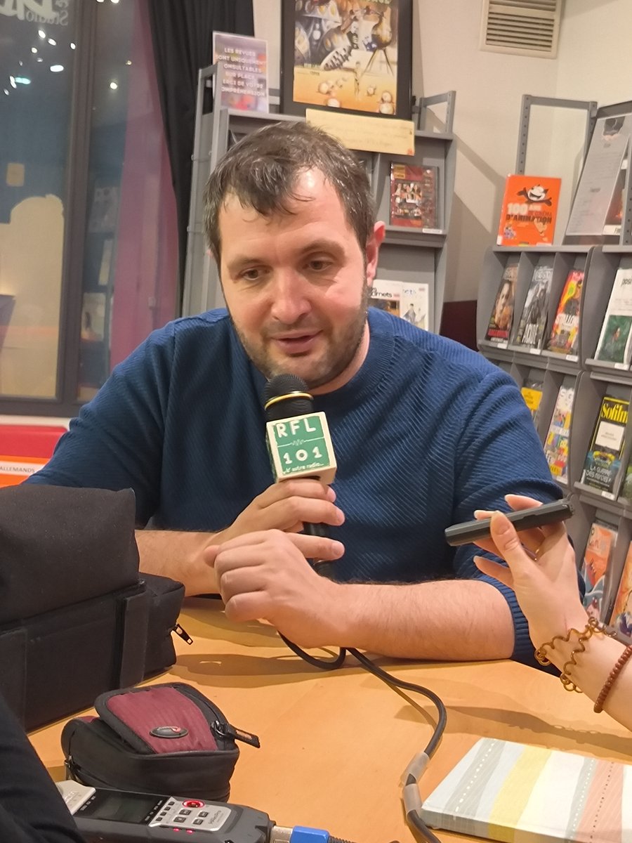 101Rfl's tweet image. [Emission RFLciné] "Vincent doit mourir" est une comédie dramatique réalisée par Stephan Castang avec Karim Leklou.  N'a-t-il pas l'impression que le monde entier lui en veut, ben si un peu...🎧soundcloud.com/rfl-en-tourain…