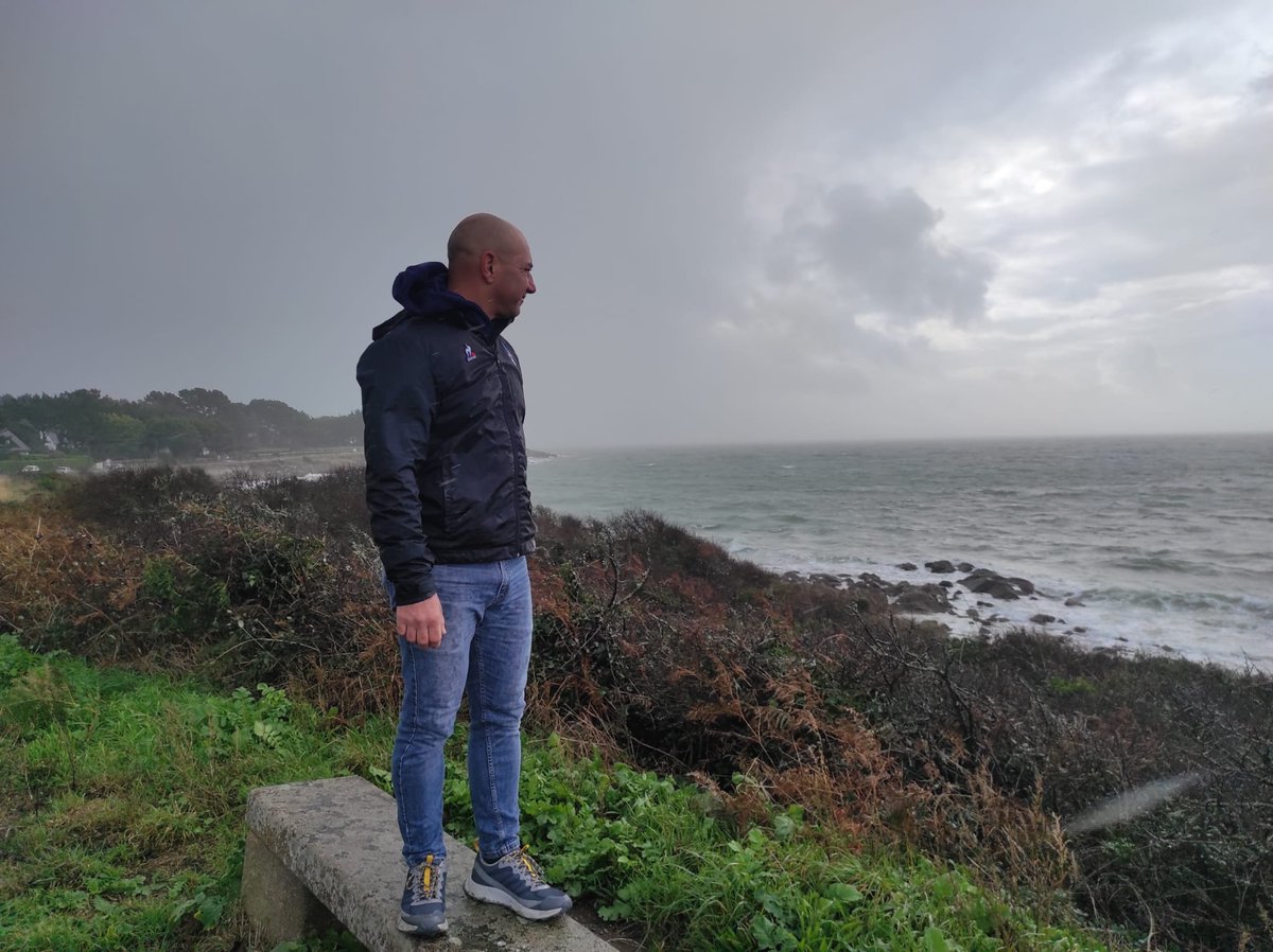 Damien Seguin tweet media