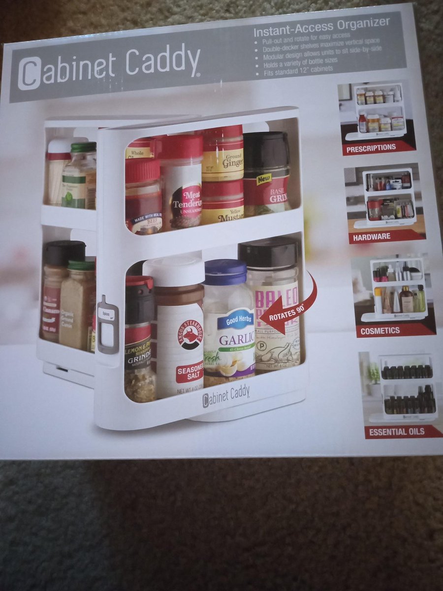 Cabinet Caddy Review #2023HolidayGiftGuide tpankuch.com/2023/11/cabine… #cabinetcaddy #organization #2023holidaygiftguide