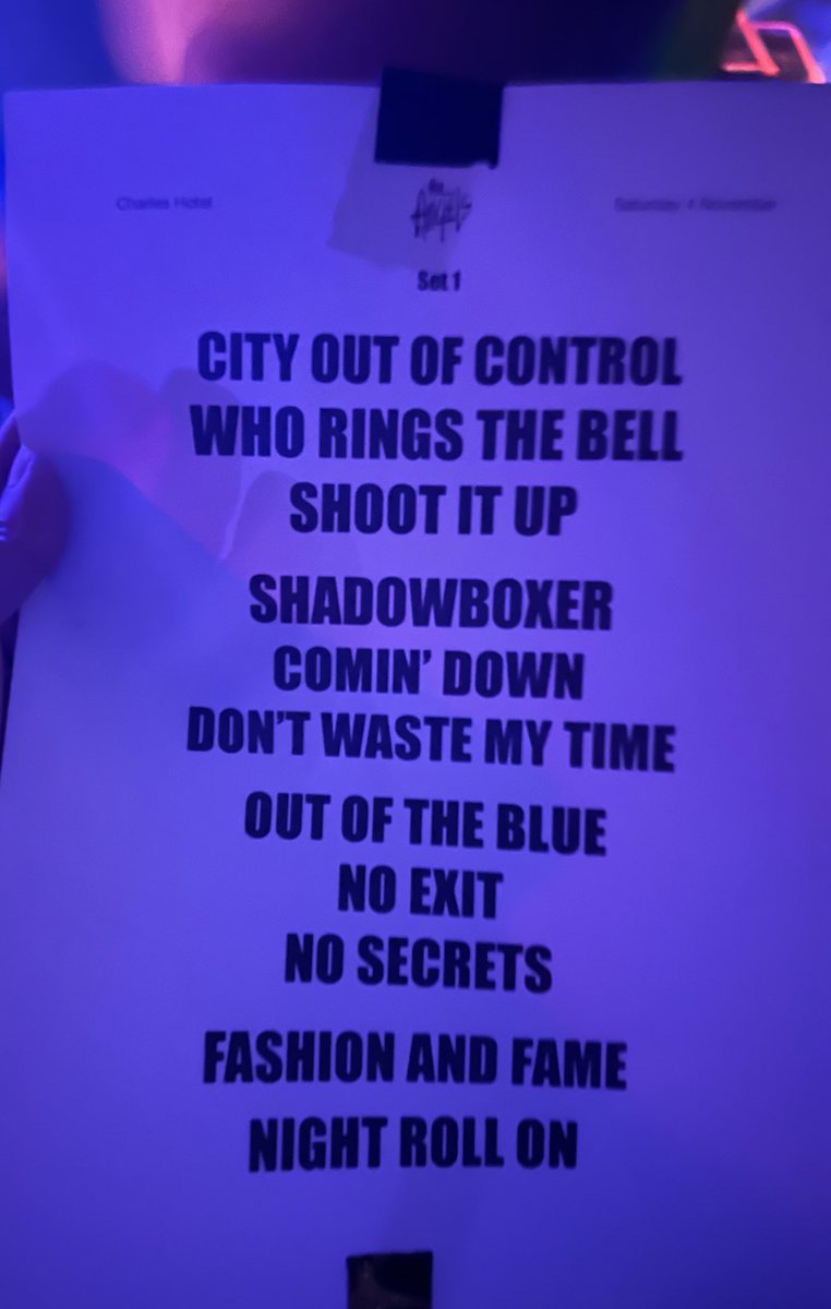 punt_rd's tweet image. Tonight, live in Perth, ‘The Angels’ or ‘Angel City’ as they were known out of Australia!

‘Am I ever gonna see your face again!?’

‘No way! Get fucked! Fuck off!!!’

Obviously missing Doc, RIP, and others, but still Australian rock royalty.

#TheAngels #AngelCity
