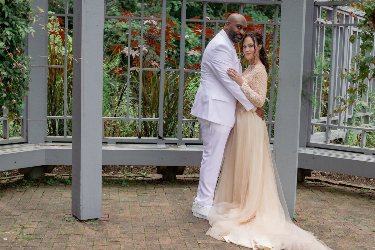 Linz is Veri.fied tweet media