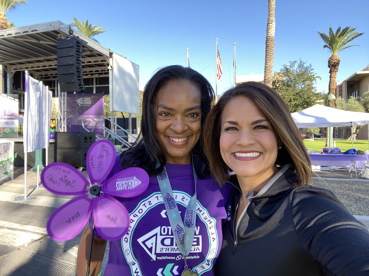 TODAY IS THE DAY! 
#walktoendalzheimers 
I walk for: 
-my grandma
-the 11 million unpaid caregivers
-early detection, better treatments & more meaningful days
-YOU &your family 
Join me today or give here 📲
azfamily.com/2023/11/02/res… #azfamily @alzdsw