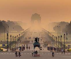 DELHI AIR POLLUTION

The air quality in Delhi has reached alarming levels, posing a serious threat to the health of its residents, especially children.

etalkindia.com/talk/showthrea…

#DelhiAirQuality#DelhiPollution#DelhiSmog#DelhiChokes#delhiairemergency #AQI #alarming #airpollution