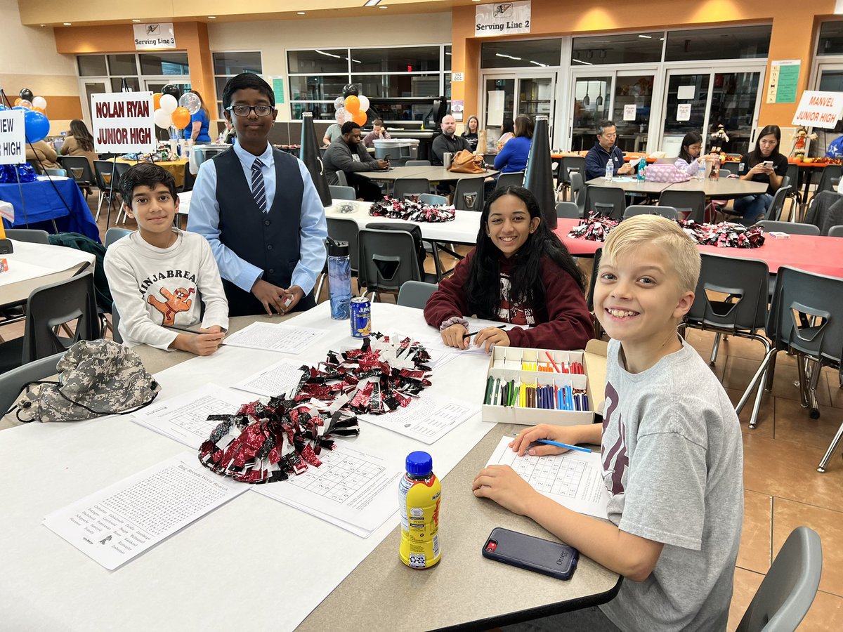ASMITHP4S's tweet photo. We are ready for a great day here @ManvelJH for the @AlvinISD @uiltexas #A+Academics competition 🙌💫 Our amazing students are ready to #PUSHFORSUCCESS and have a great day competing ✨ Special thanks to the staff helping to make the event awesome for our students!! https://t.co/vwWEbS7AsI