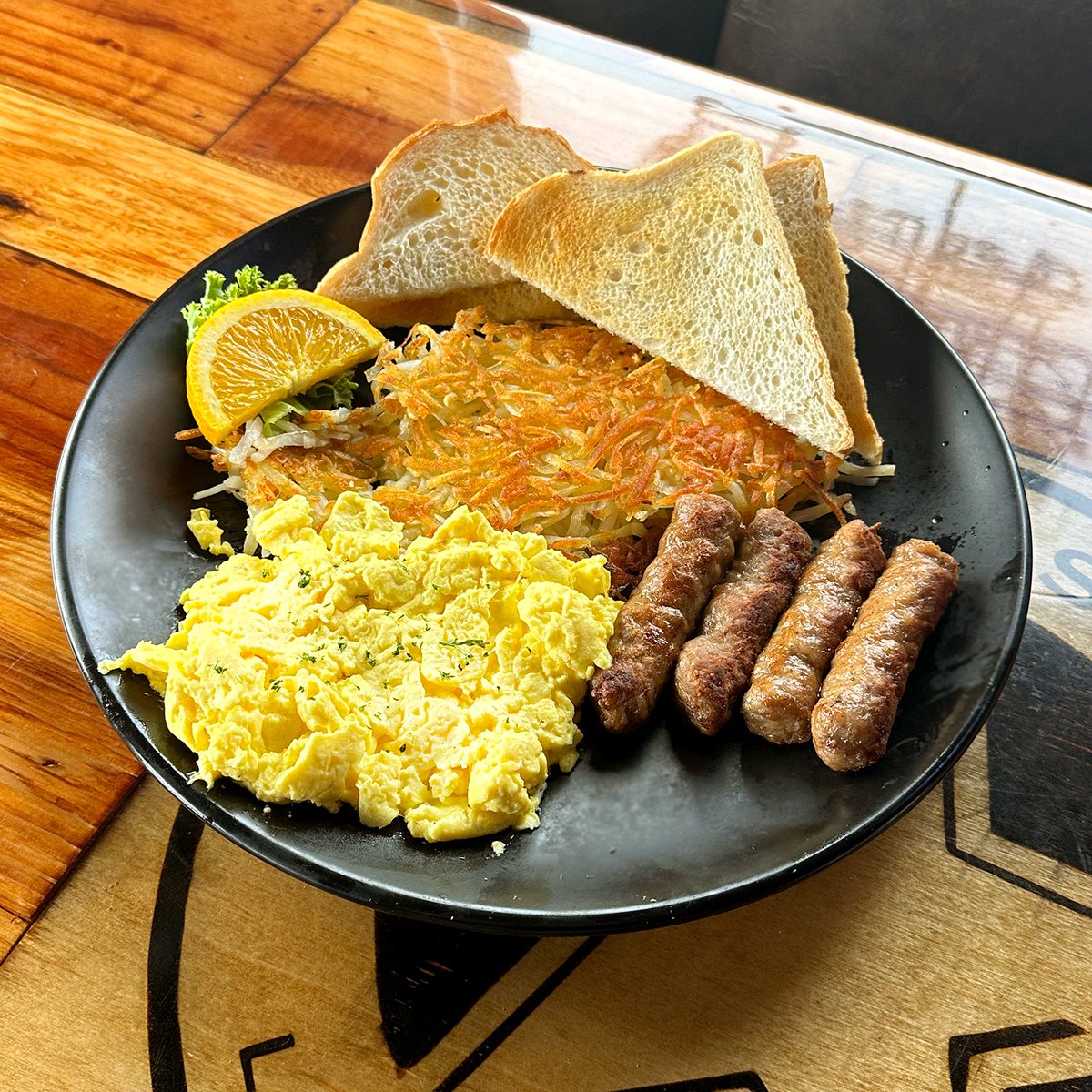 silverstarbarwa's tweet photo. Weekend Breakfast Special at the Star
All American - Choice of 3 strips of bacon, four sausage links or two ham patties. Served with two eggs, hash browns and toast - 11.99

#silverstar #longviewwa #breakfast #specials https://t.co/K7yR0ZyWlv