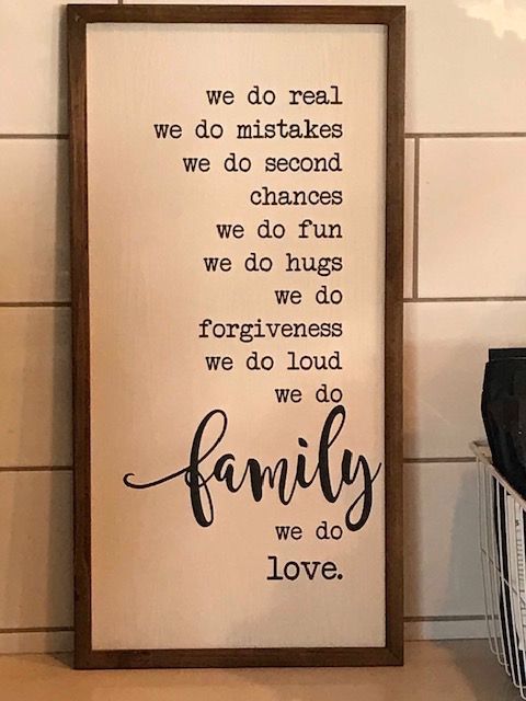 VannettaChapman's tweet photo. One of my favorites ... #signsofthetime #family #grace https://t.co/hh3kj8nADi