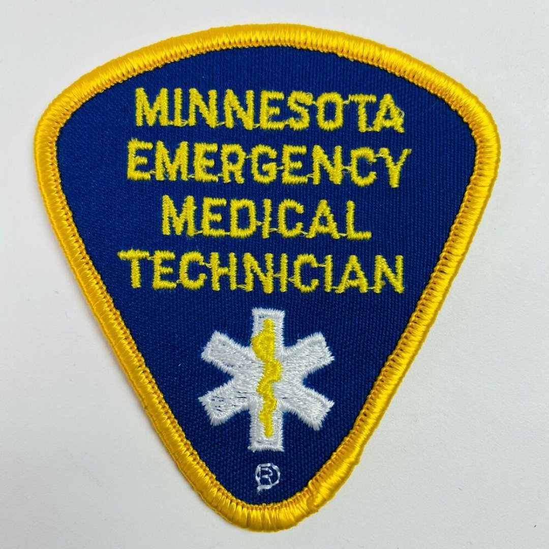 EMSmemorial's tweet photo. Minnesota EMS - we want to hear from YOU!
The National EMS Memorial Foundation is spotlighting the North Star State. If you are an EMS provider in MN, post a pic of your ambulance, patch, or badge in the comments.
Thank you for your service.
#commitmentservicesacrifice https://t.co/4sfPJIl0MT
