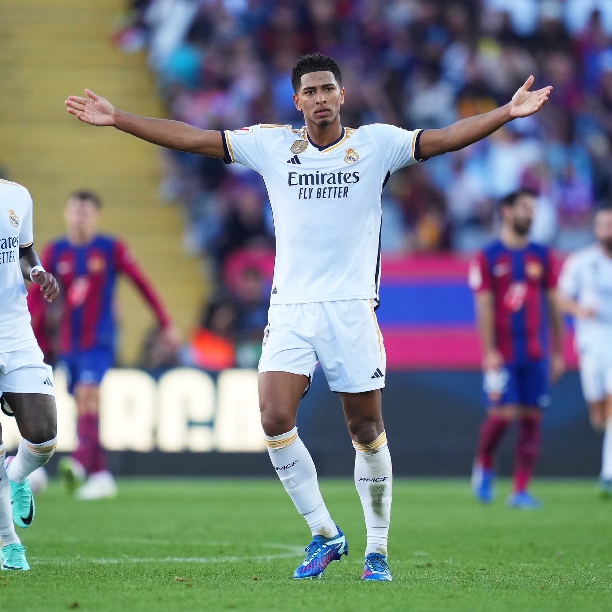 Football Moments That Go Hard (@iconicfutboi) on Twitter photo 