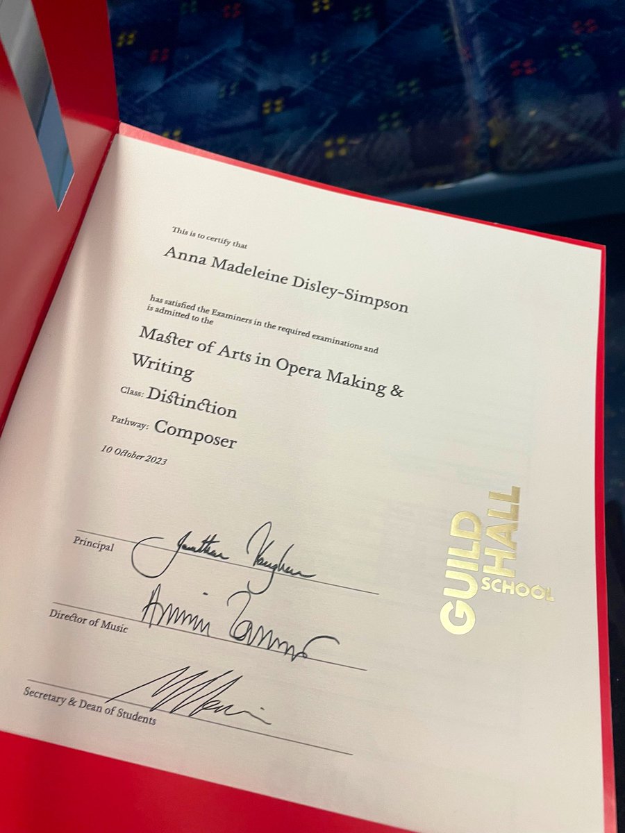 Anna Disley-Simpson tweet media