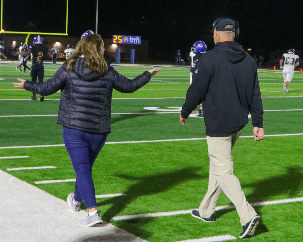 marsh413's tweet image. “If you throw that ball……”
@missybilderback @CoachBilderback