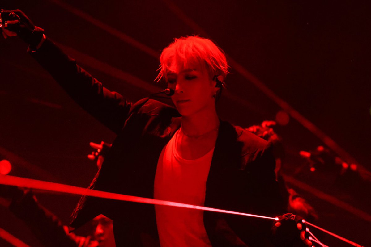 lay_studio's tweet photo. 2023 GRANDLINE BOUNDLESS Tour Nanjing, China 
A fusion of ancient and modern, embodying Oriental aesthetics. Looking forward to Captain @layzhang’s telling the story of Nanjing city through M-POP! https://t.co/3dpI99gI5J